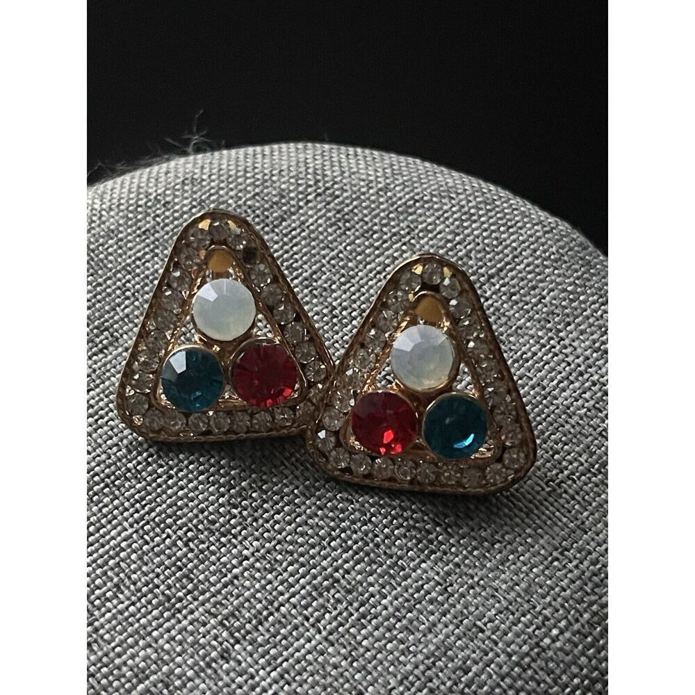 Vintage Rhinestone Clip On Triangle Earrings Gold Tone Career Eveningwear Retro